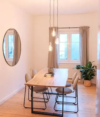 Stadtoase Design In Der Altstadt Von アパート コブレンツ