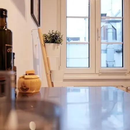 Stadtoase Design In Der Altstadt Von Apartment