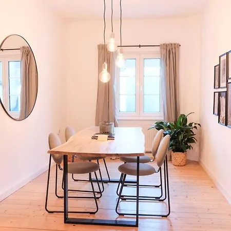 Stadtoase Design In Der Altstadt Von アパート コブレンツ