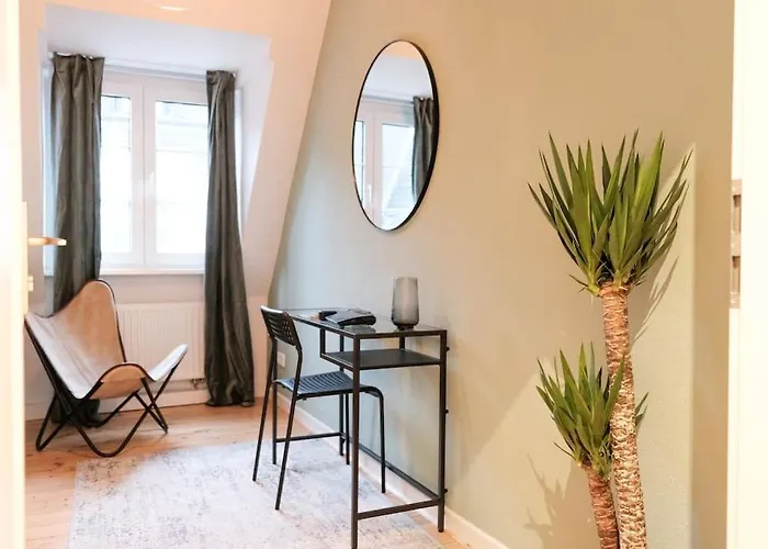 Apartment Stadtoase Design In Der Altstadt Von *